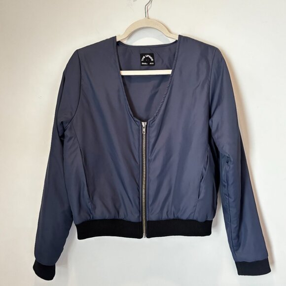 The Upside Byrow Bay Bomber Jacket with Pockets Size 6 Navy Biker Boho Art L60 - Picture 16 of 16
